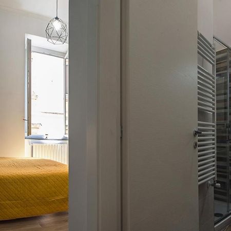 Appartement Dimora Ventaglieri à Naples Extérieur photo