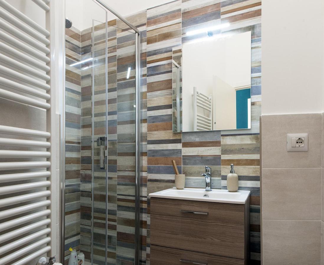 Appartement Dimora Ventaglieri à Naples Extérieur photo